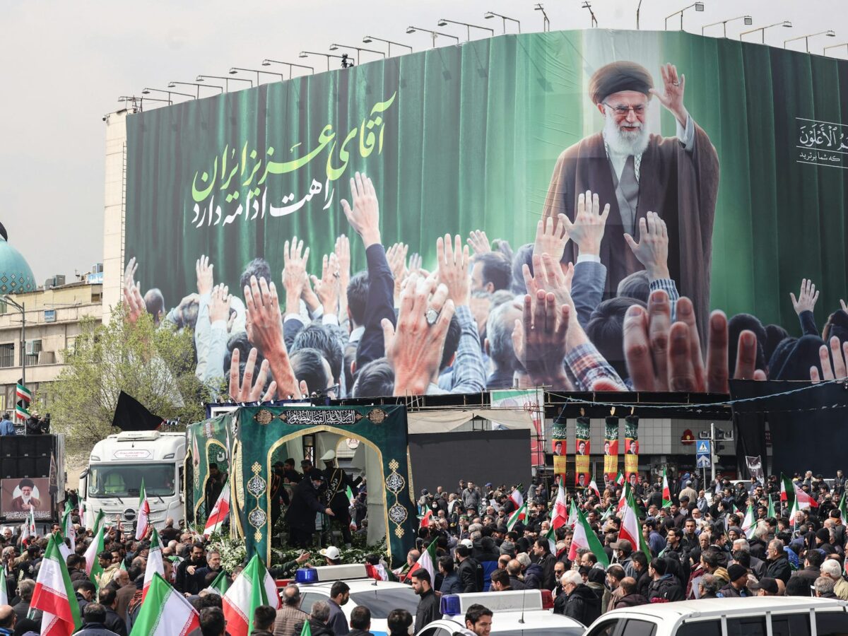 Iran war and other tough topics give K-12 teachers chance to teach students how, not what, to think